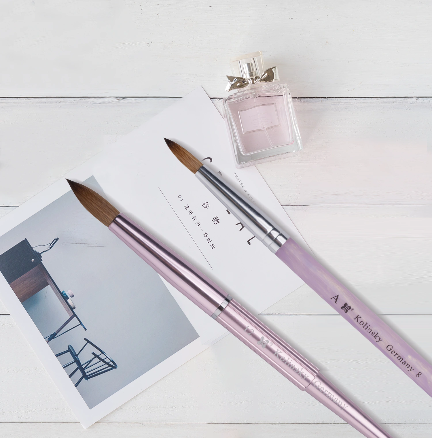 Comment nettoyer la brosse à ongles après utilisation?