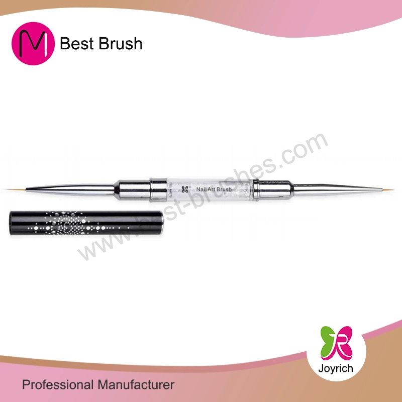Brosse à ongles à ongles à capuchon noir